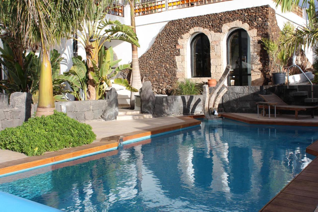 Villa Niki Mit Beheiztem Gemeinschaftspool Fuer 2 Appartments Las Brenas Luaran gambar